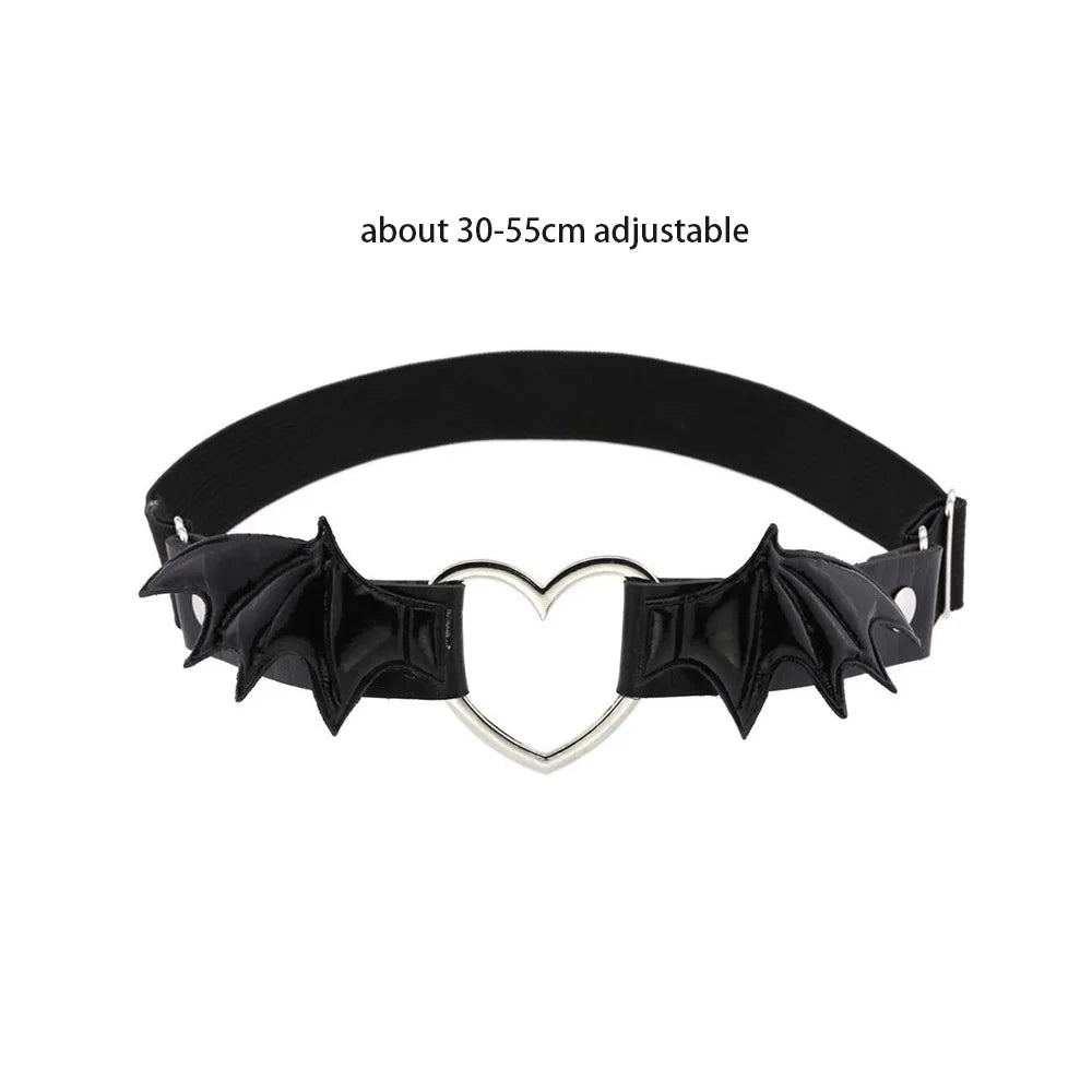Sexy Mädchen Goth Vampir Herz Fledermaus Oberschenkel Strumpfgürtel Leder Schwarz Punk Bein Ring Loop Strap Gothic Zubehör Harness Hosenträger So ist Leben