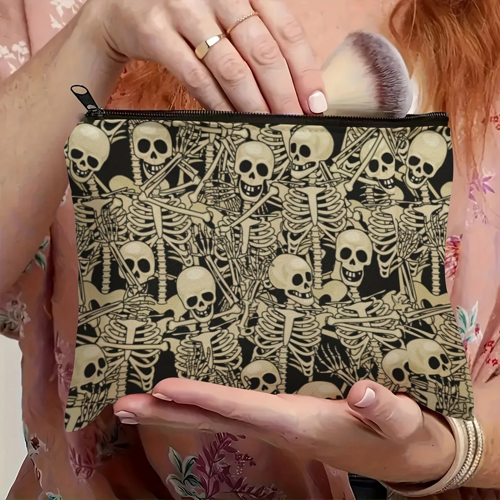 Gruselige Skelett-Tanz-Make-up-Tasche – große Geldbörse und Federmäppchen, Unisex-Halloween-Geschenk mit schwarzem und goldenem Skelett-Design So ist Leben