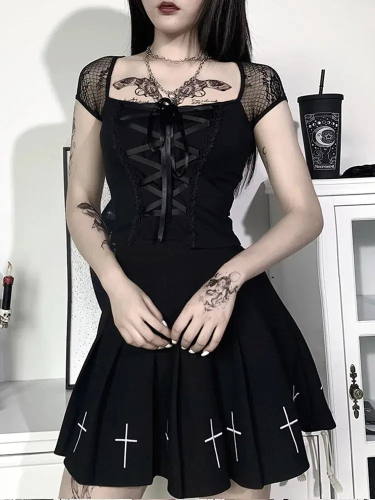 Vintage Tops Goth T-shirt Women Bodycon Bandage Lace Black T-shirts Gothic Streetwear Sexy Female Top Casual Mesh Tee - So ist Leben