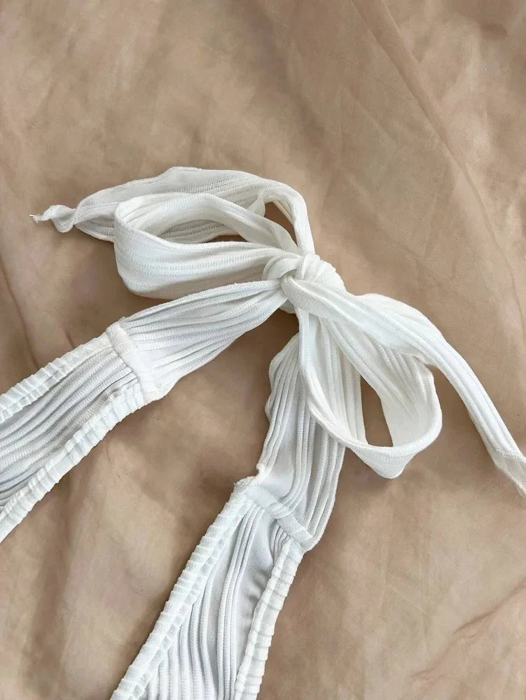 Sexy V-Ausschnitt Neckholder Crop Top für Frauen Sommer ärmellos solide Split rückenfreies Top Y2K Kleidung So ist Leben