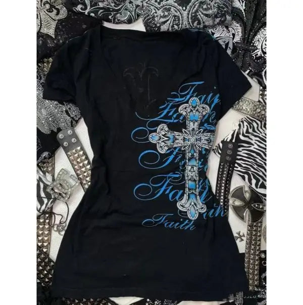 Rock Gothic Streetwear Brief Kreuz Grafik T-shirts Gyaru 2000s Kleidung Harajuku Top Frauen V-ausschnitt Tees Süße Y2k Vintage t-shirt So ist Leben