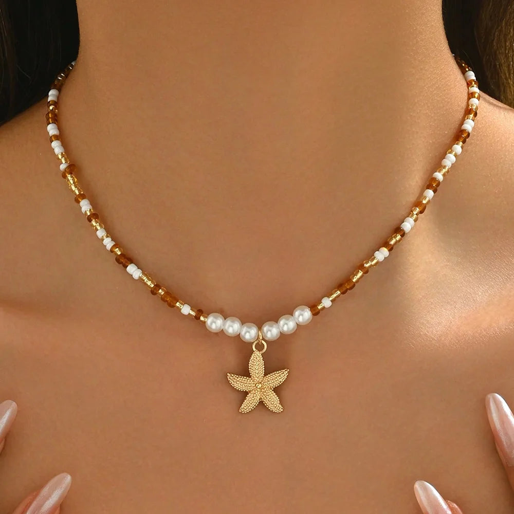 Modische natürliche Muschel-Perlen-Halskette, Muschel-Anhänger, vom Ozean inspirierter Schmuck, Halsband, geeignet für Frauen, Urlaub, Party, Alltag So ist Leben
