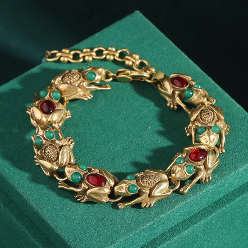 Vintage-Schmuck Antik-Goldfarbene Kröten-Armbänder für Damen Charm-Kette Naturstein Rot Luxuriöses Designer-Halloween-Modell 2026 So ist Leben
