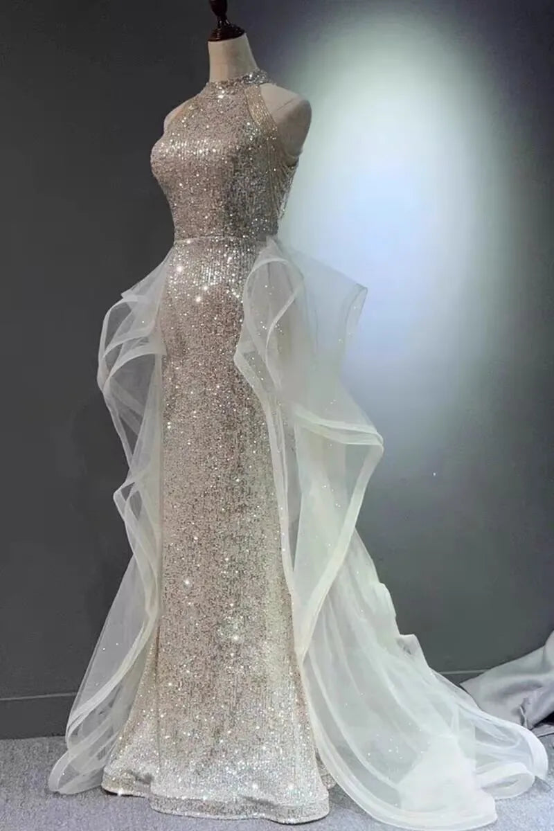Elegante funkelnde marineblaue Abendkleider, Halt-Perlen-Partykleid, maßgeschneidertes Ballkleid 2025, abgestufte Roben de Soirée, Sweep-Zug So ist Leben