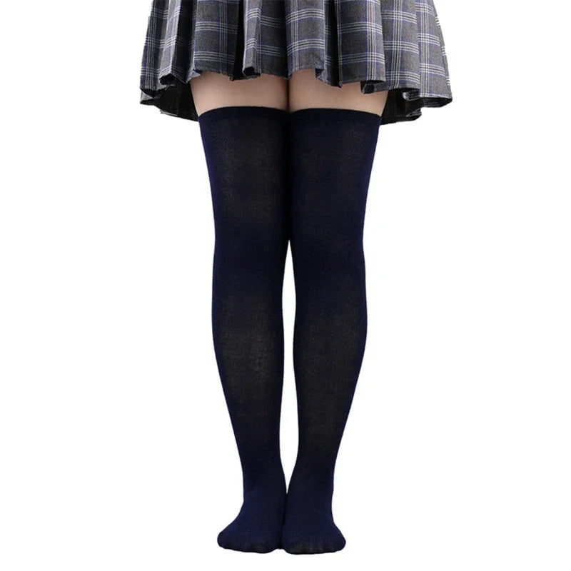 Overknee-Oberschenkelstrümpfe für Damen im akademischen Stil, schwarz-weiß gestreift, lange Socken, Overknee-Strümpfe für Damen und Mädchen, warmes Knie So ist Leben