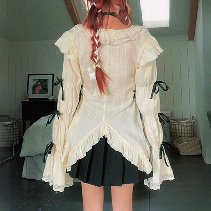 Karrram Y2K Ästhetik Spitze Hemd Grunge Gothic unregelmäßige Blusen Fee Harajuku Bandage Shirt Vintage Lolita Kleidung Einkaufs zentrum Goth - So ist Leben