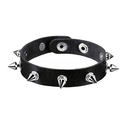 T5UF Stylish Punk Rock Armband Square Nieten Punk Armband Trendy Gothic Jewelry für Individualität und Komfort geeignet So ist Leben