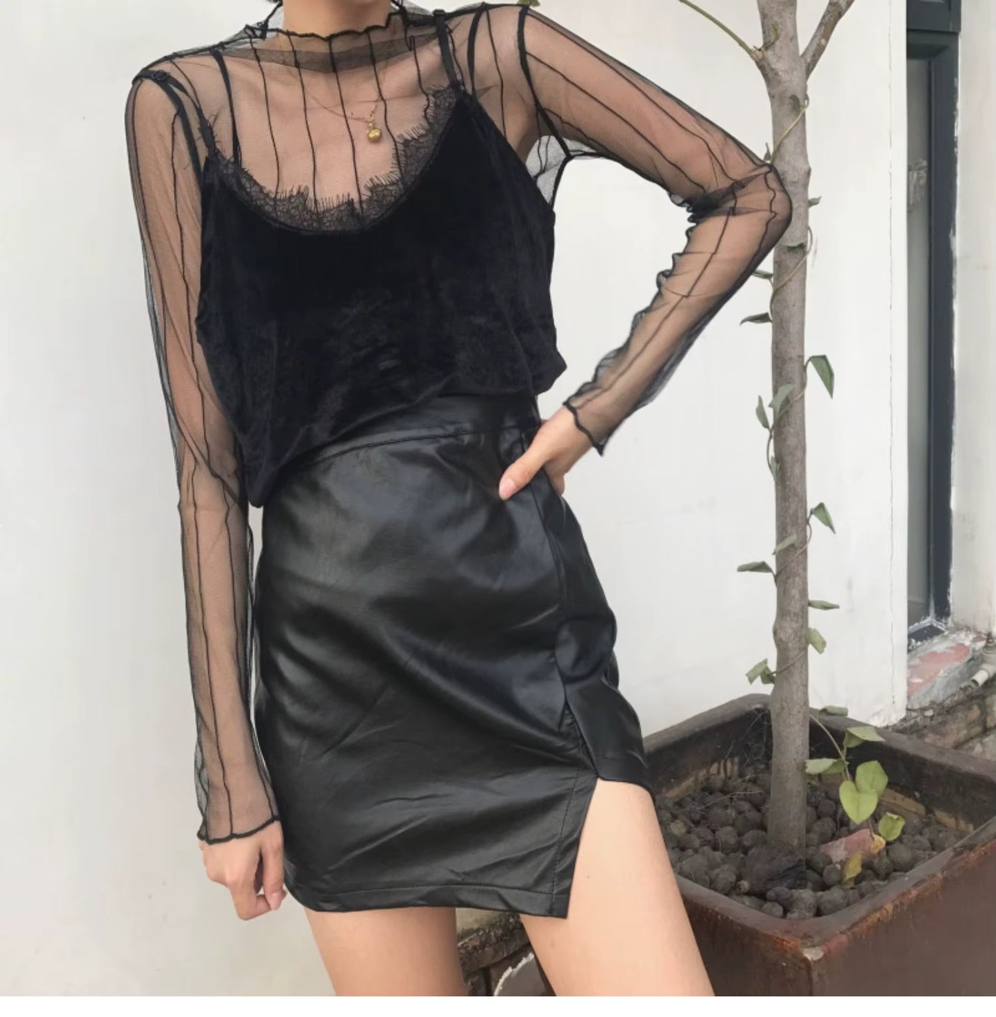 Damen Mesh Langarmshirt Modern mit Spitzenakzent So ist Leben