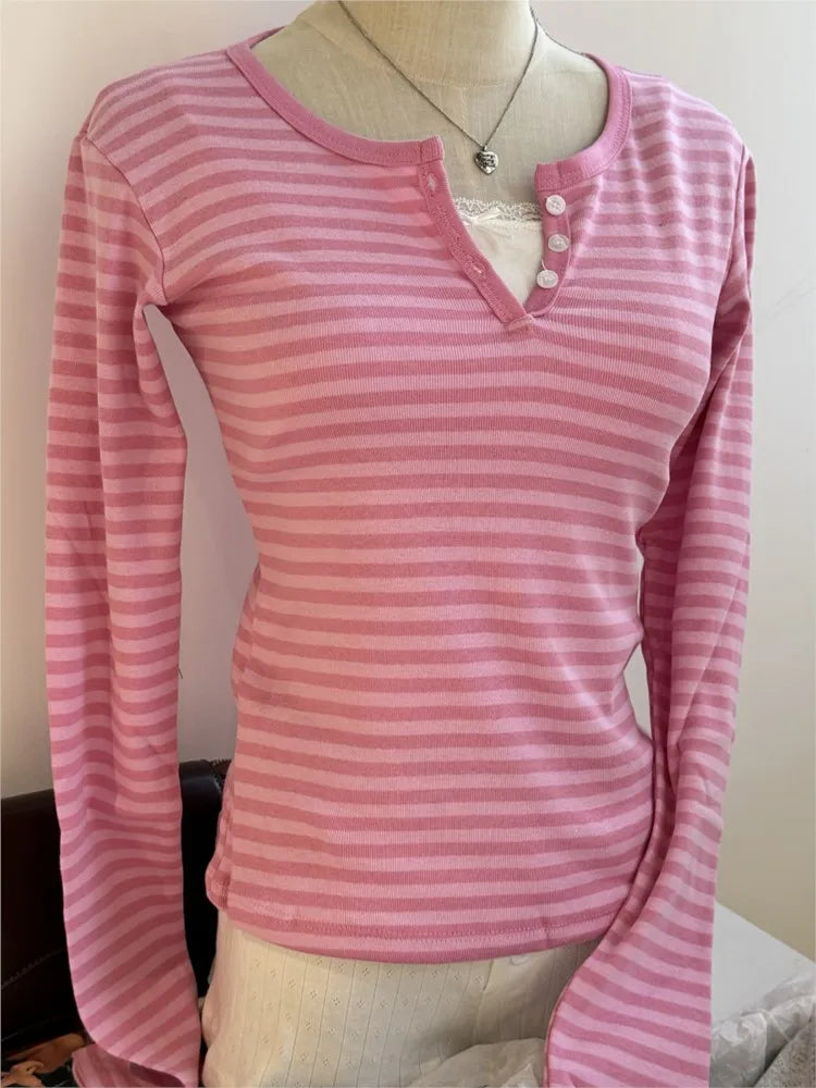 Y2K Langarmshirt Damen – Gestreift & Modern - So ist Leben