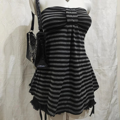 Y2K Punk Crop Top für kreative Frauen - So ist Leben