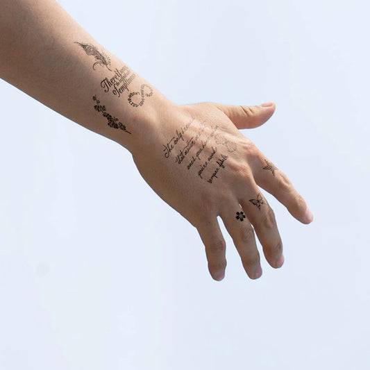Wasserdichter temporärer gefälschter Flash-Tattoo-Aufkleber, englischer Buchstabe, Stern, Mond, Anker, Fliegenvogel, für Mann, Kinder, Mädchen, Frauen, Finger, Körperkunst So ist Leben