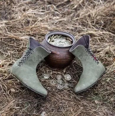 Mittelalterliche Retro-Pu-Lederschuhe für Herren, Renaissance-Ritterjäger, Cosplay-Schnürung, Cosplay-Stiefel, Halloween-Karnevalsschuhe So ist Leben