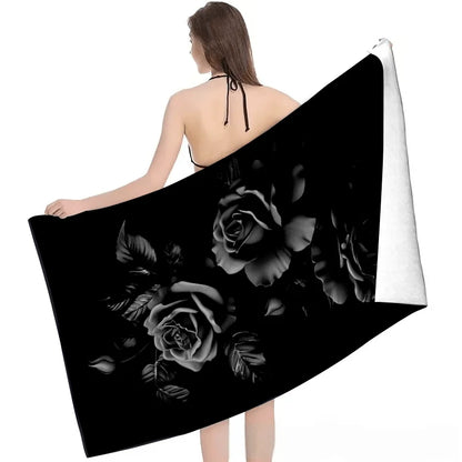 Mystisches Rosen‑Strandtuch für kreative Persönlichkeiten
