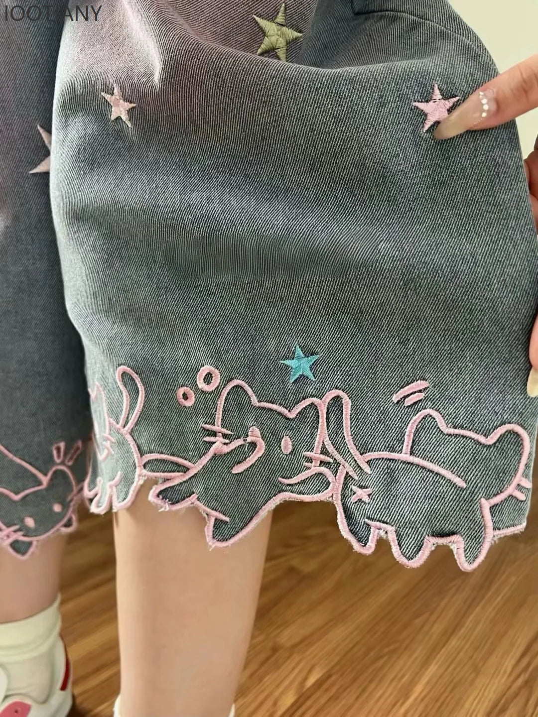 Damen High-Waist Jeans mit Niedlicher Cartoon-Katzen-Stickerei, Vintage Y2K Kleidung, Wadenlange Denim-Hosen, Harajuku Blaue Streetwear So ist Leben