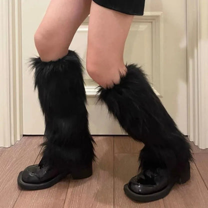 Y2k pelzige Beinlinge Goth weiß Kunst pelz Beinlinge Stiefel abdeckungen Dame süße Mode jk knielange Socken Hipster warme Socke So ist Leben