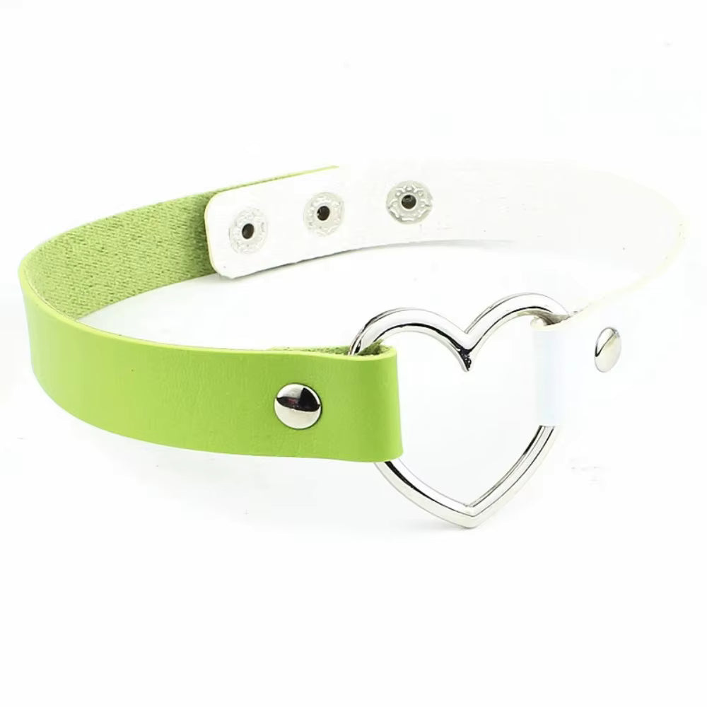 Punk Choker mit Herzdetail für kreative Persönlichkeiten So ist Leben