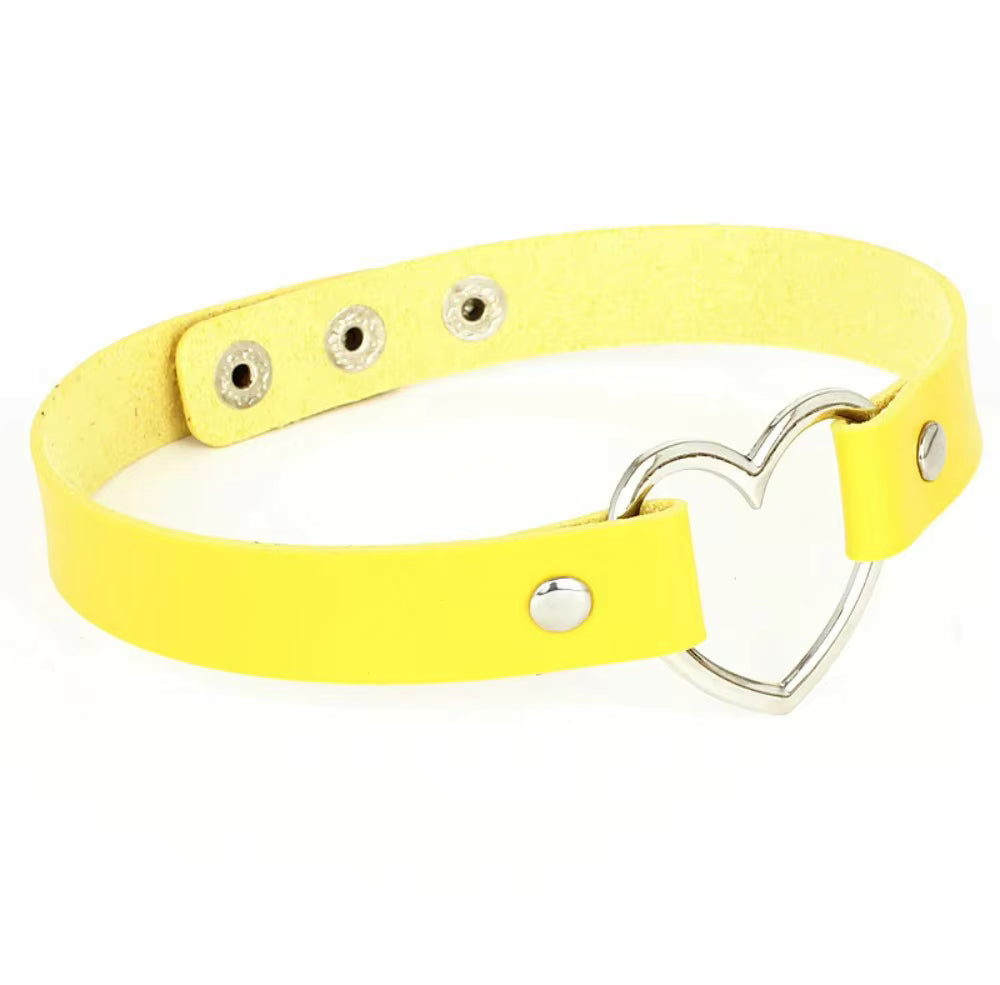 Punk Choker mit Herzdetail für kreative Persönlichkeiten So ist Leben