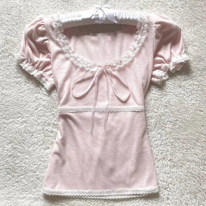 Deeptown Coquette Süße T-shirts Frauen Rosa Kawaii Bogen Elegante Kurzarm T-shirts Koreanische Mode Spitze Patchwork Dünne T-Shirts So ist Leben