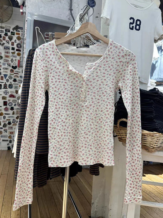 Rosa Blumen Waffel Langarm T-Shirt Frau Frühling Knöpfe Rundhals Baumwolle Slim T-Shirt Süßes süßes T-Shirt im Preppy-Stil Y2k So ist Leben