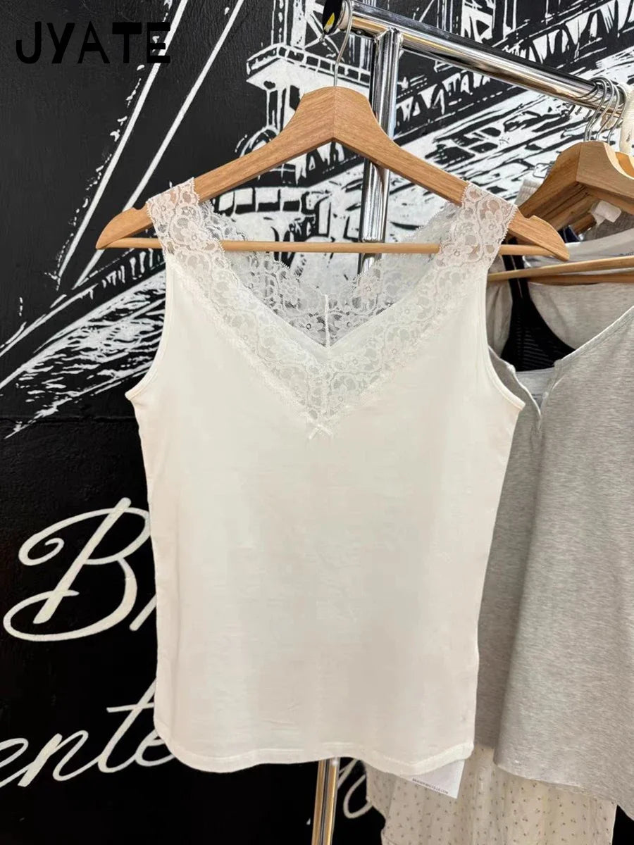 Spitzen-Patchwork Slim Tanktops für Damen, Sommerliche Einfarbige Weiche Baumwoll-Ärmellose Westen, Vintage Chic Süße Y2K Camisole So ist Leben