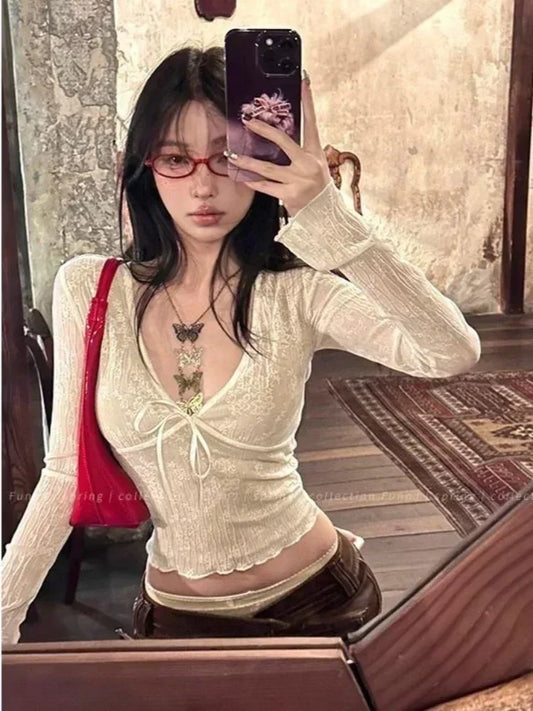 Y2k Frauen Vintage Coquette Grunge Ästhetische Mesh T-shirts Übergroßen Acubi T-shirt Langarm V-ausschnitt Abgeschnitten T Tops Kleidung So ist Leben