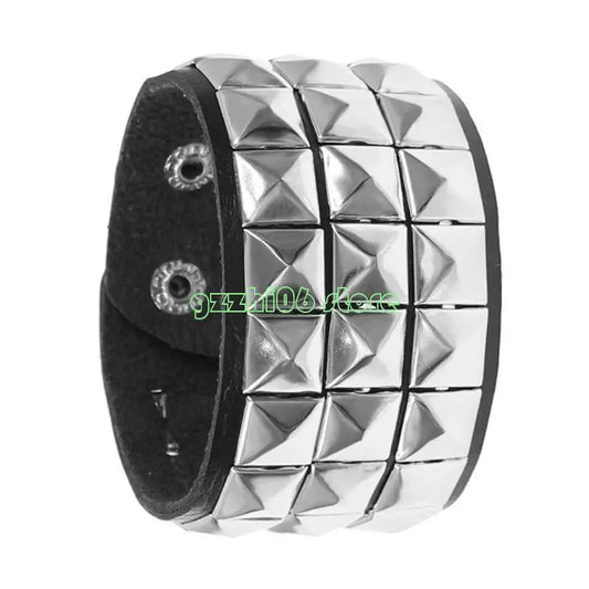 T5UF Stylish Punk Rock Armband Square Nieten Punk Armband Trendy Gothic Jewelry für Individualität und Komfort geeignet So ist Leben