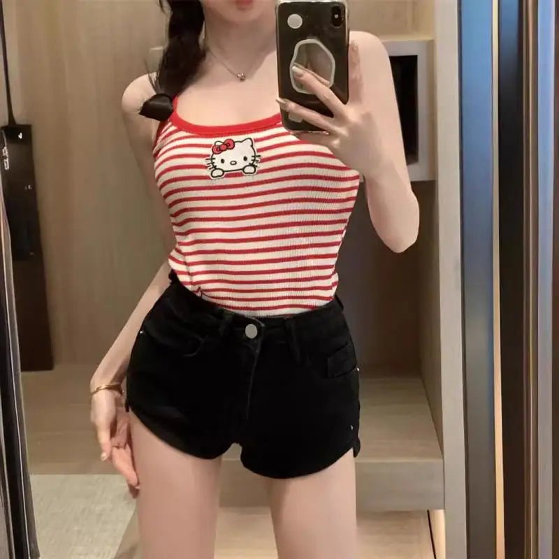 Hello‑Kitty Camis Top im modernen Sanrio Stil