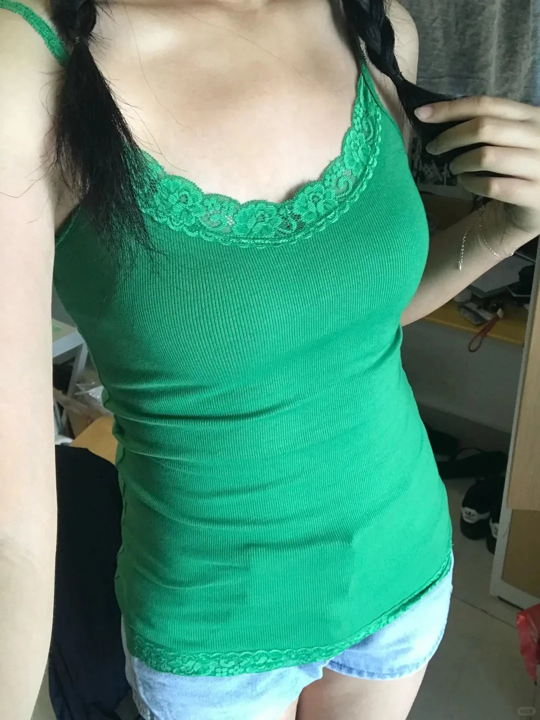 Geripptes Spitzenbesatz Slim Tank Top Damen Sommer Einfarbig Niedliches V-Ausschnitt Baumwoll-Camisole Weibliches Lässiges Einfaches Allround-Basic-Top Y2k Oberteile So ist Leben