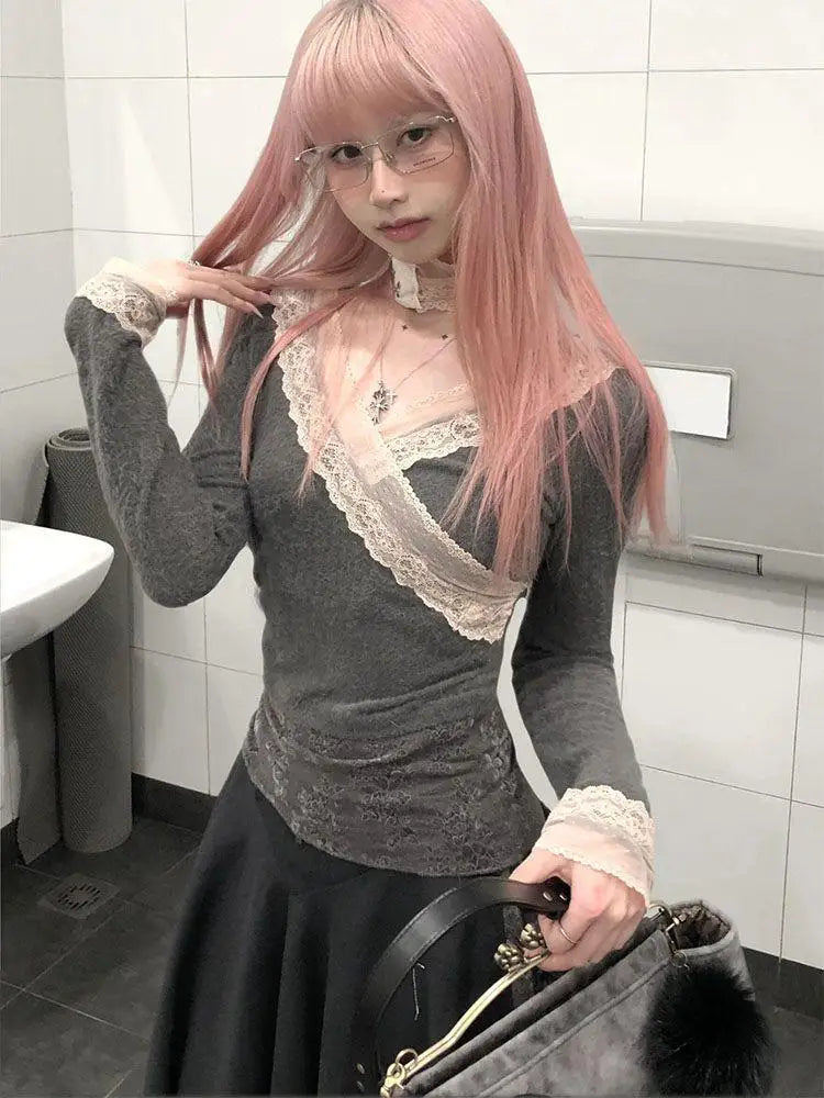 Genayooa Y2k Japanische T Shirt Frauen V-ausschnitt Patchwork Spitze T Tops Streetwear Vintage Tops Koreanischen Stil Dünne T-shirts Herbst So ist Leben