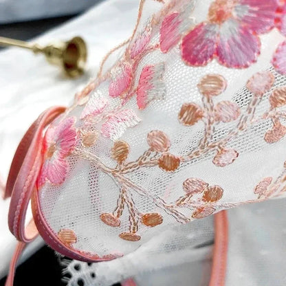 Damen Slip mit Spitze und modernem Blumenmuster - So ist Leben