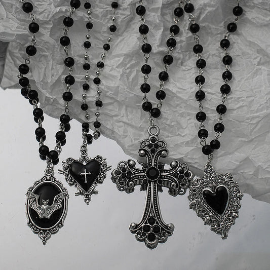 Gothic Fledermaus Kreuz dunkler Anhänger Halskette Set, Y2K personalisierte Thorn Love schwarze Perle gestapelt Halskette Set, geeignet als Halloween G So ist Leben