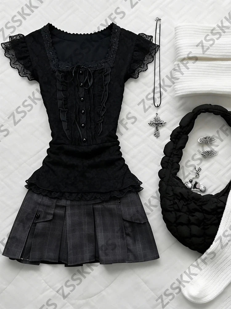 Damen Sexy Spitzen-Vintage-T-Shirts in Schwarz, Sommermode, K-Pop-Party, Elegante Kleidung, T-Shirts im 2000er-Jahre-Stil, Kawaii Y2K Schleife Grunge Goth Oberteile So ist Leben