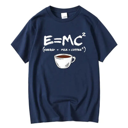 Lässiges, lustiges T-Shirt aus Baumwolle mit „Energy=Milch+Kaffee“-Aufdruck - So ist Leben