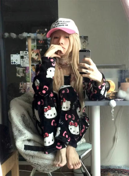 Sanrio Cartoon Flanell‑Pyjama Set für kreative Persönlichkeiten So ist Leben