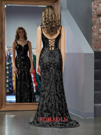Maßgeschneidertes schwarzes, elegantes, mit Spitze besticktes Meerjungfrau-Abschlussballkleid, sexy seitliches Spaghettiträger-Abschlussballkleid, hochwertiger Retro-formaler Klassiker So ist Leben