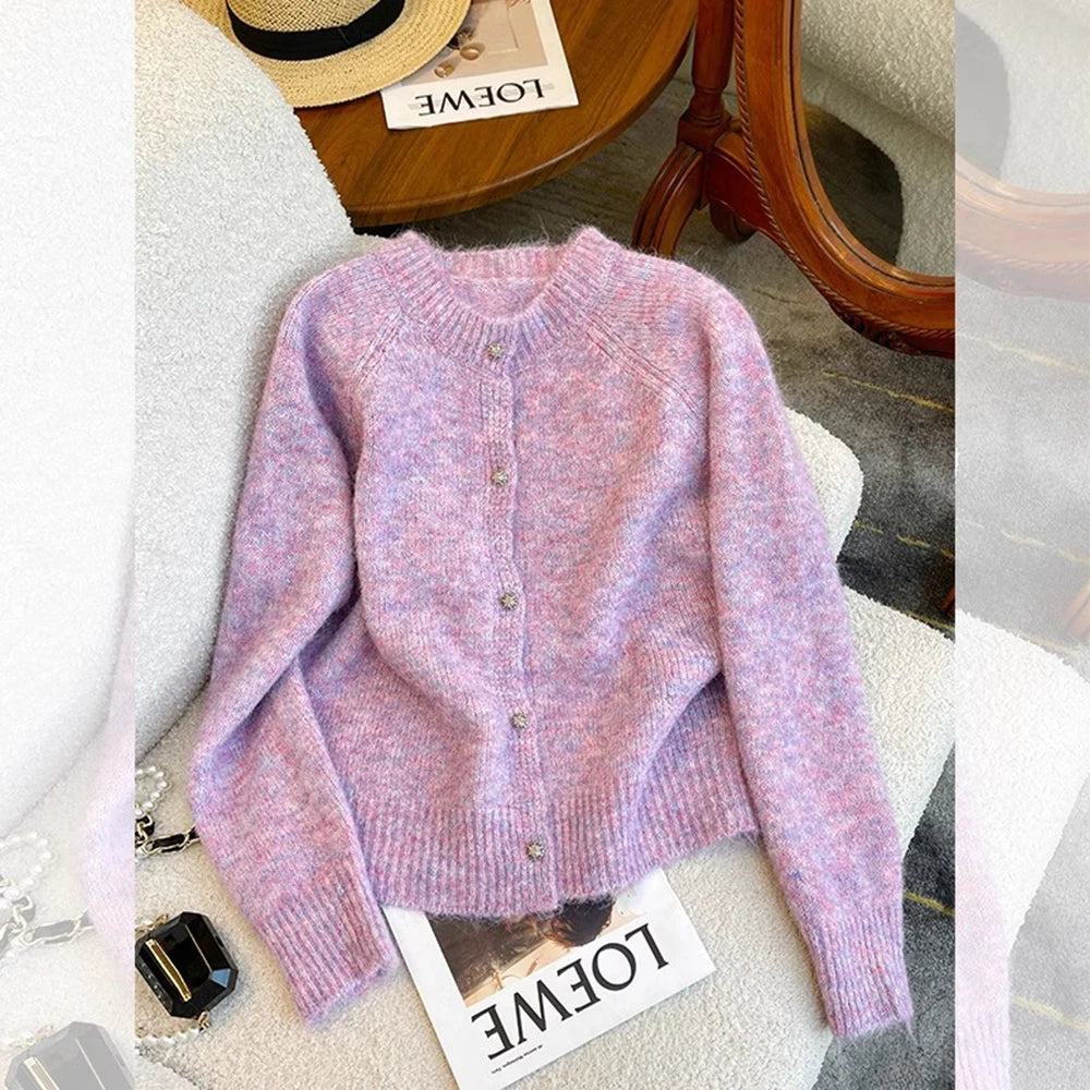 Weicher lila Strickpullover für Damen, 2025, neuer Frühling und Herbst, einreihig, O-Ausschnitt, kurze Strickjacke, Langarm-Tops So ist Leben