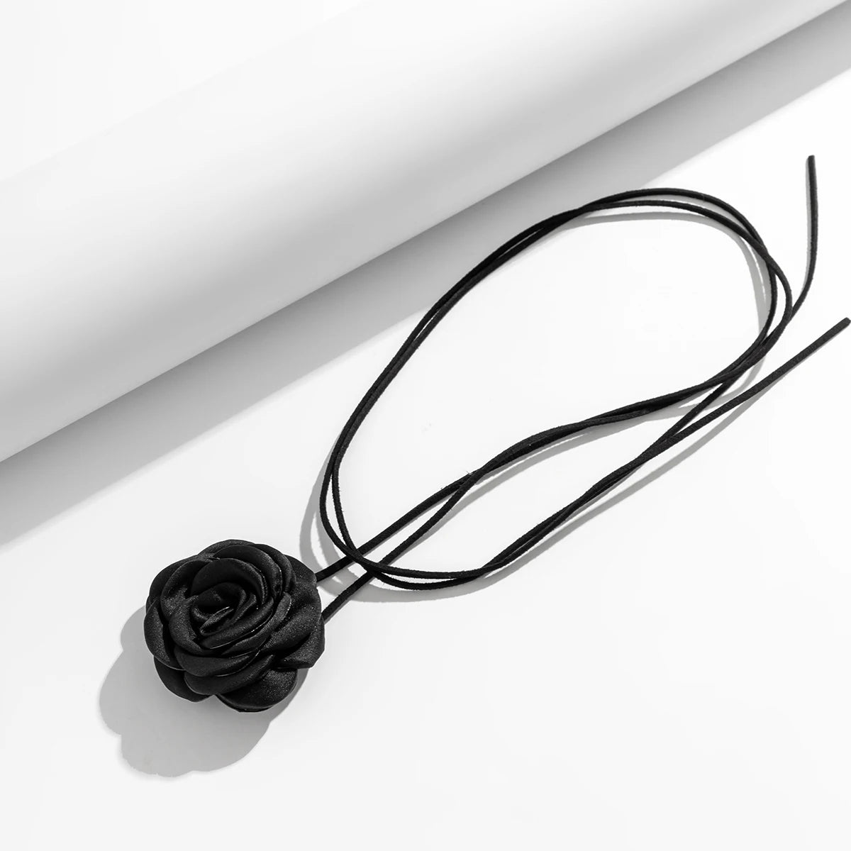 Romantische Gothic Große Rose Blume Schlüsselbein Kette Halskette für Frauen Damen Koreanische Mode Einstellbare Seil Halsband Y2K Zubehör So ist Leben