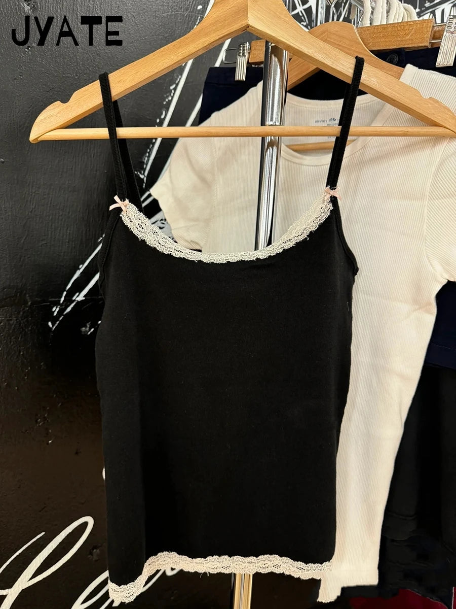 Spitzen-Patchwork Slim Tanktops für Damen, Sommerliche Einfarbige Weiche Baumwoll-Ärmellose Westen, Vintage Chic Süße Y2K Camisole So ist Leben