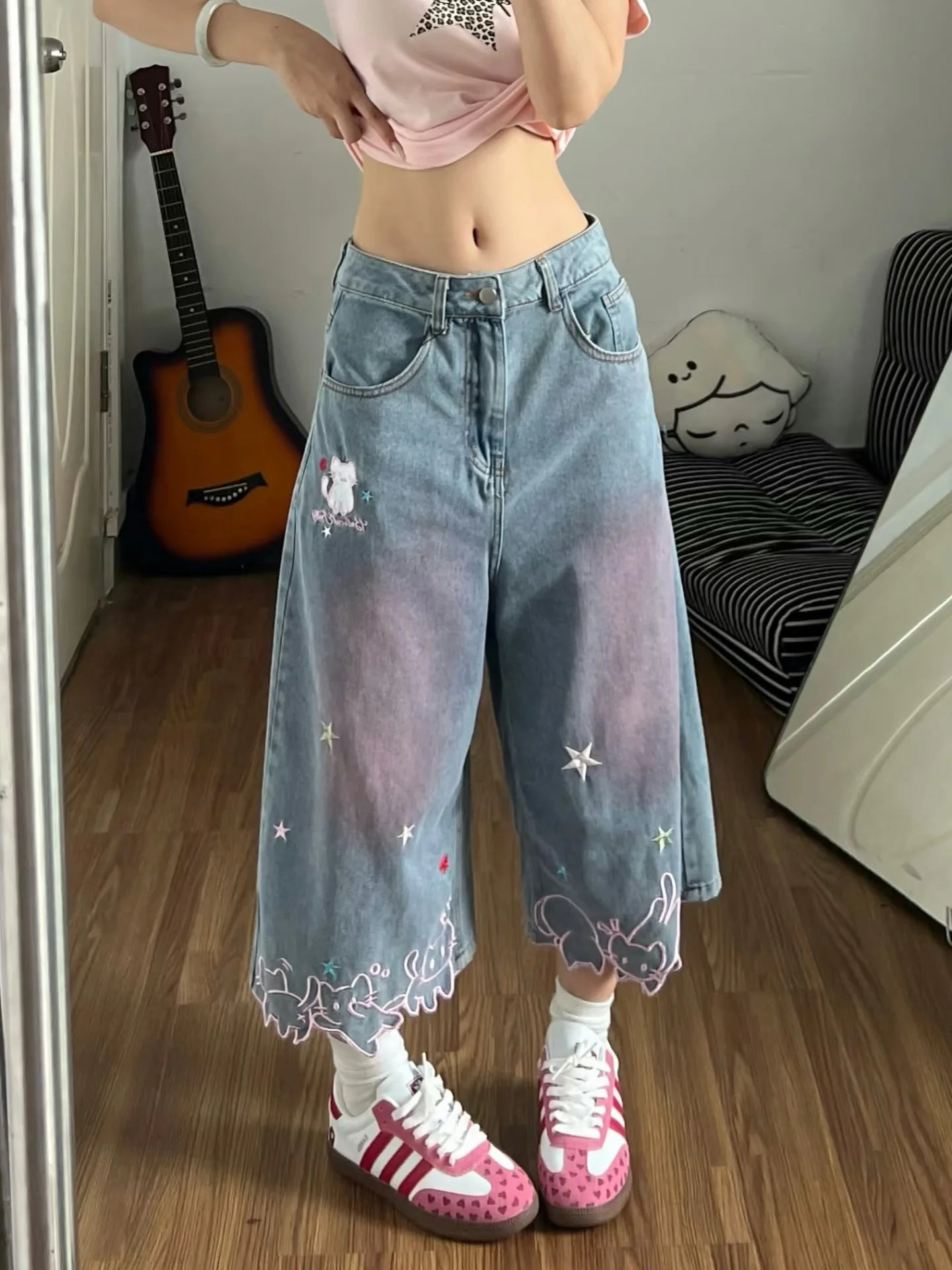 Damen High-Waist Jeans mit Niedlicher Cartoon-Katzen-Stickerei, Vintage Y2K Kleidung, Wadenlange Denim-Hosen, Harajuku Blaue Streetwear So ist Leben